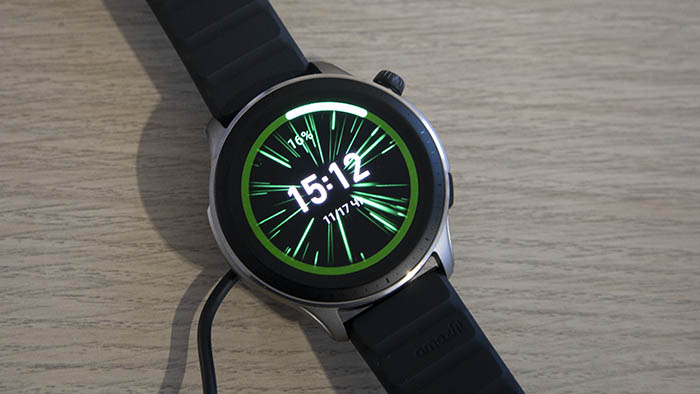Умные часы Amazfit GTR 4