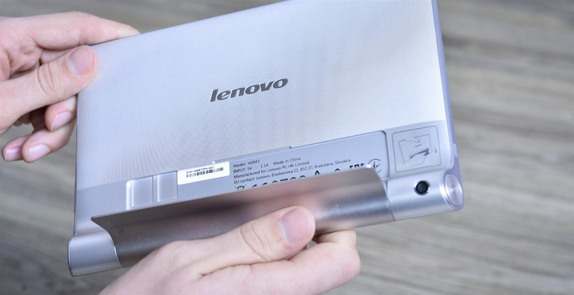 Lenovo Yoga Tablet 8, трансформацию в подставку