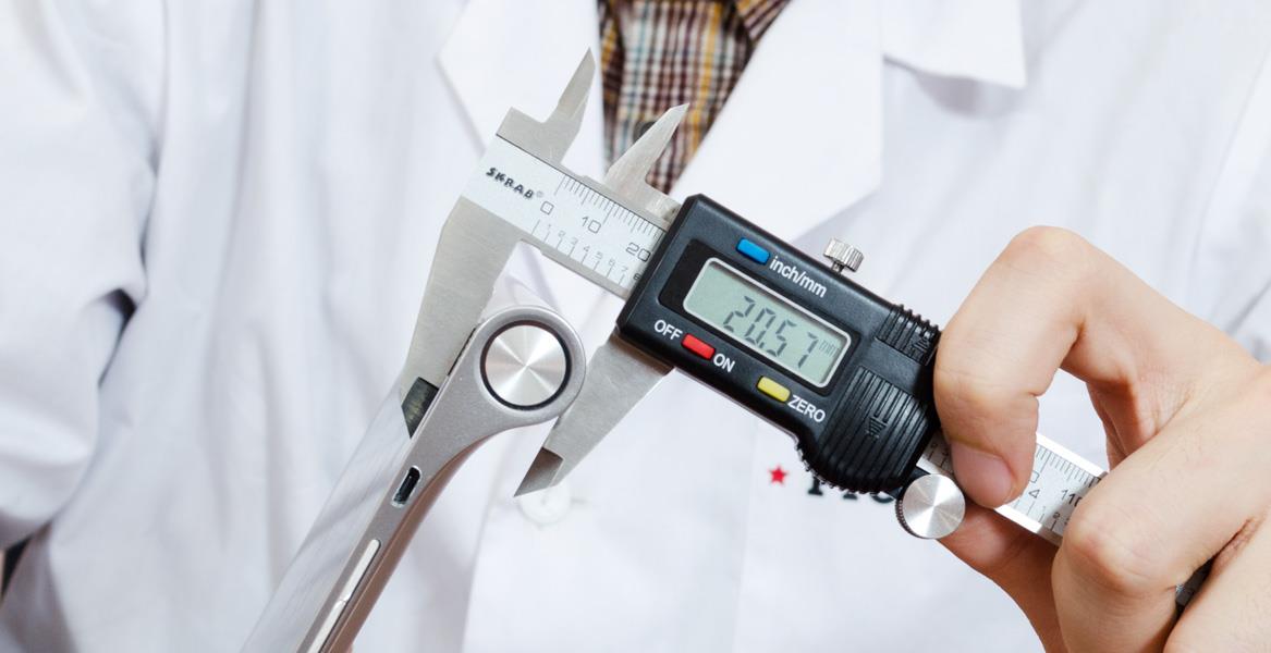 Толщина подставки Lenovo Yoga Tablet 2 10 доходит до 2,1 см