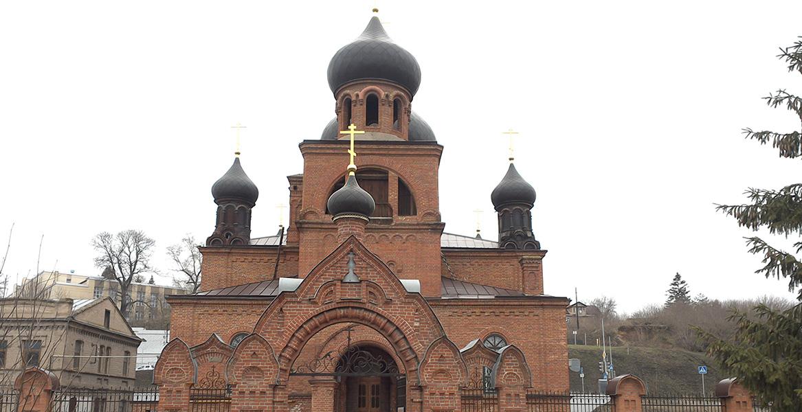 Церковь, снятая на камеру HP ElitePad 1000 G2