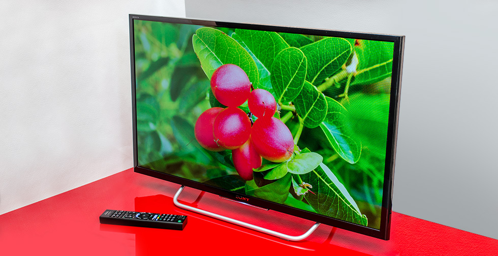 Sony KDL-32W705C - спереди смотрится стильно