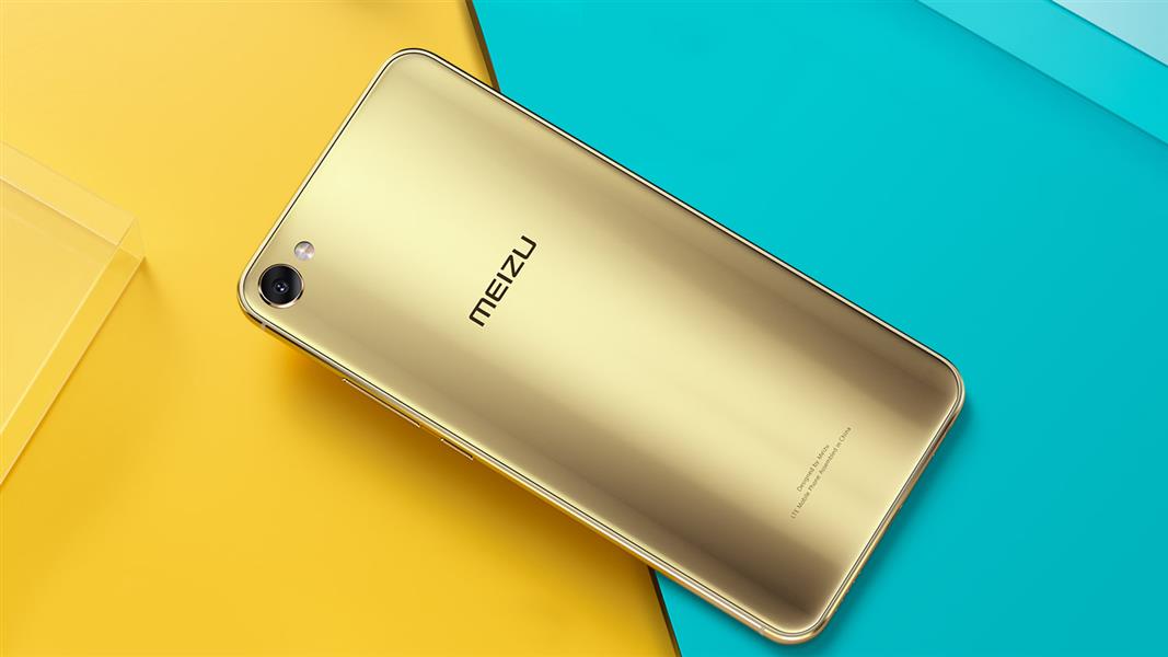 Meizu Meilan X получил довольно качественные камеры на 12 и 5 МП.