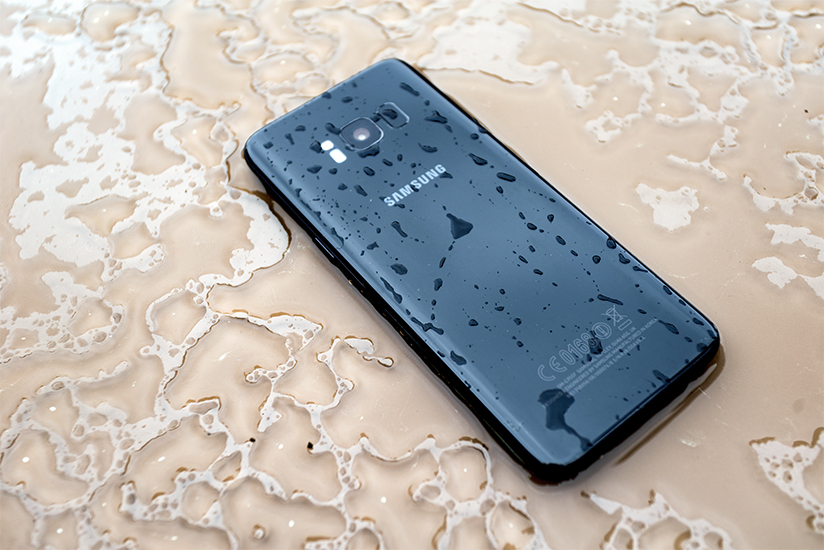 Задняя панель Samsung Galaxy S8.