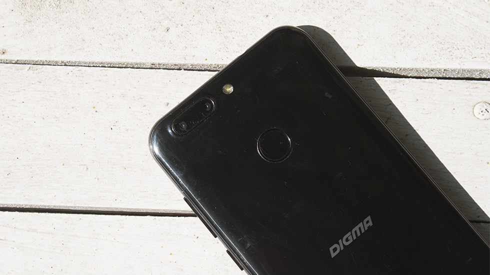 Digma Linx rage 4G.