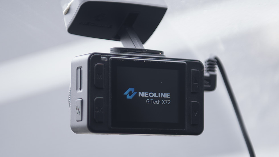 Neoline g tech x72. Neoline x72. Neoline g-Tech x72 комплектация. Регистратор Неолайн g Tech.